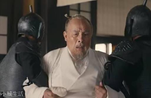 真实历史上，曹操为什么要杀神医华佗？
