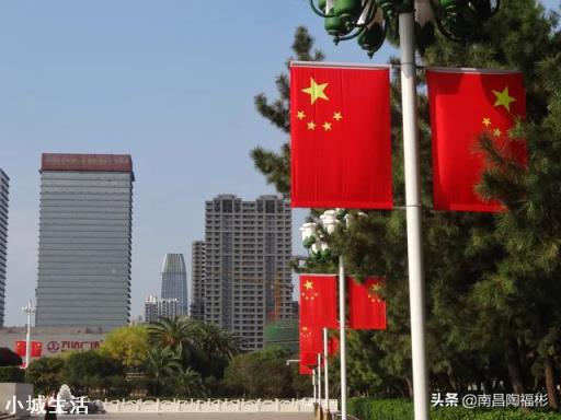 手机现在的功能这么多，还有人买平板电脑吗？