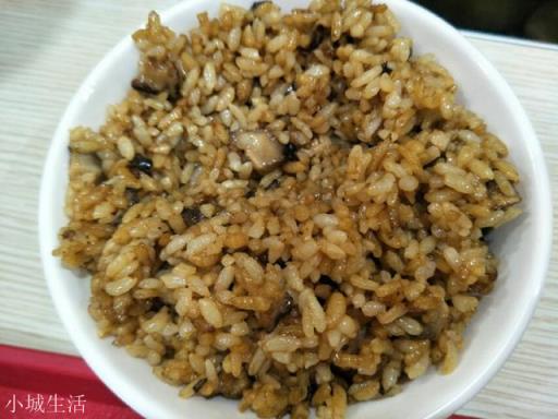 过年期间如何拒绝美食的诱惑？保持自己的身材，避免“每逢佳节胖三斤”的窘境？