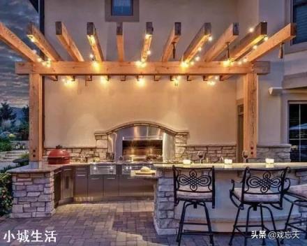别墅花园能不能搭建一个廊架？如何做？