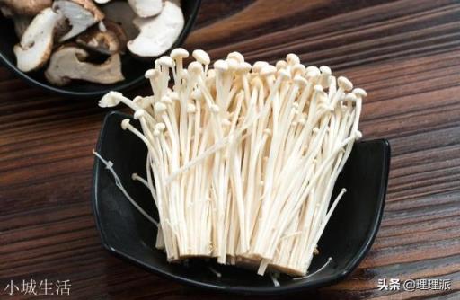 你觉得，火锅中的素菜之王是什么？