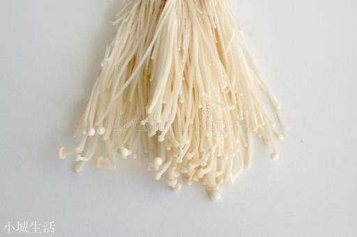 你觉得，火锅中的素菜之王是什么？