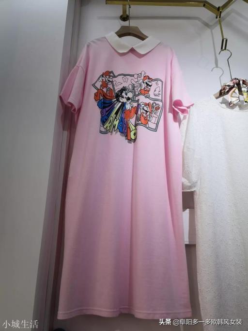 有没有夏天穿的,在家穿的舒服又能穿出门买个东西散个步的衣服?