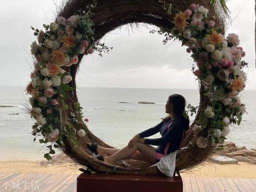 农村有一句俗语：“男人四十一朵花，女人四十癞蛤蟆”，这句话是什么意思？你怎么看？