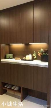 这样的户型入门左边无位置了，玄关怎样做？