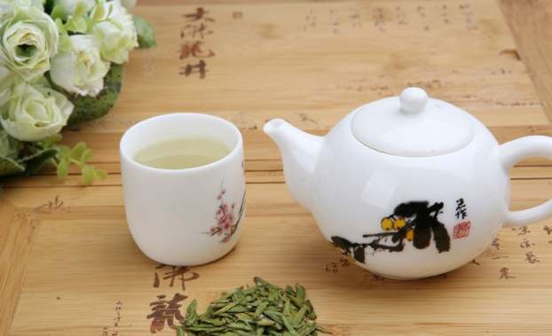 莓茶寒凉怎么办 莓茶性寒怎么喝