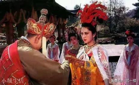 史书上有哪些关于女儿国的记载？