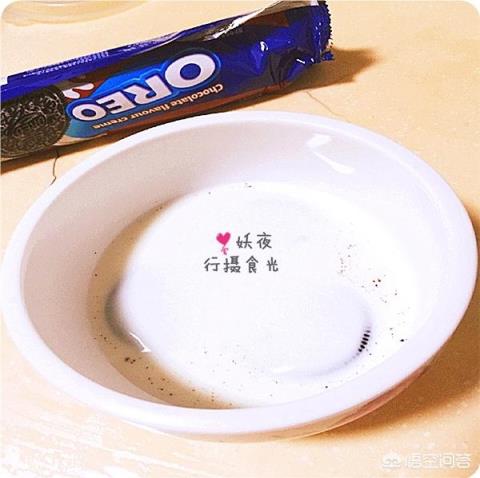 想吃甜品太贵，自己做又不会，怎样用奥利奥做出百搭甜品？