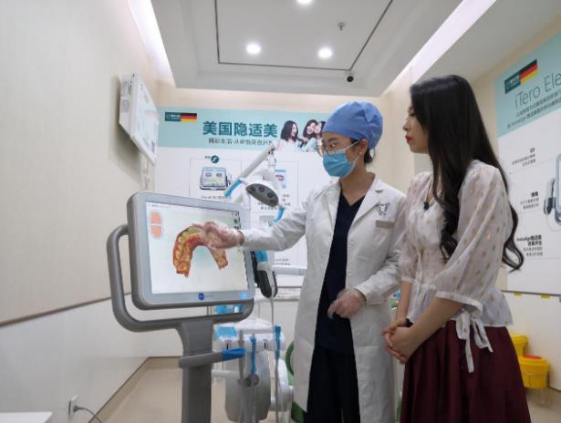 佛山登特口腔医生和技术获得社会认可,名主持看牙首选佛山登特口腔