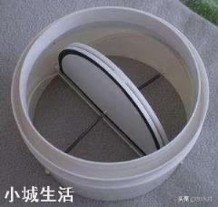 厨房共同一个烟道，别人家做饭的烟味就能跑到我家，怎么办？