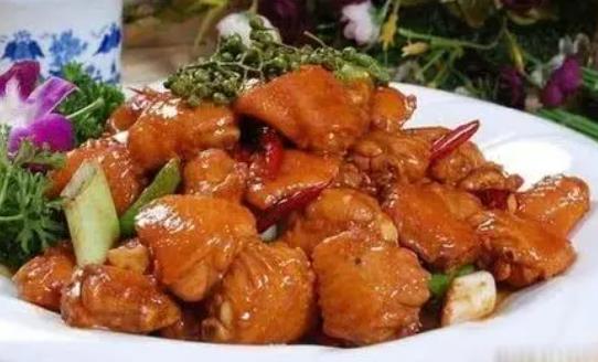 经期可以吃鸡肉吗?经期吃鸡肉有哪些好处?