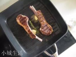 西餐小羊排是怎么做的？