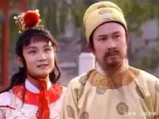 《红楼梦》里，元春省亲时为什么在夜里进行？