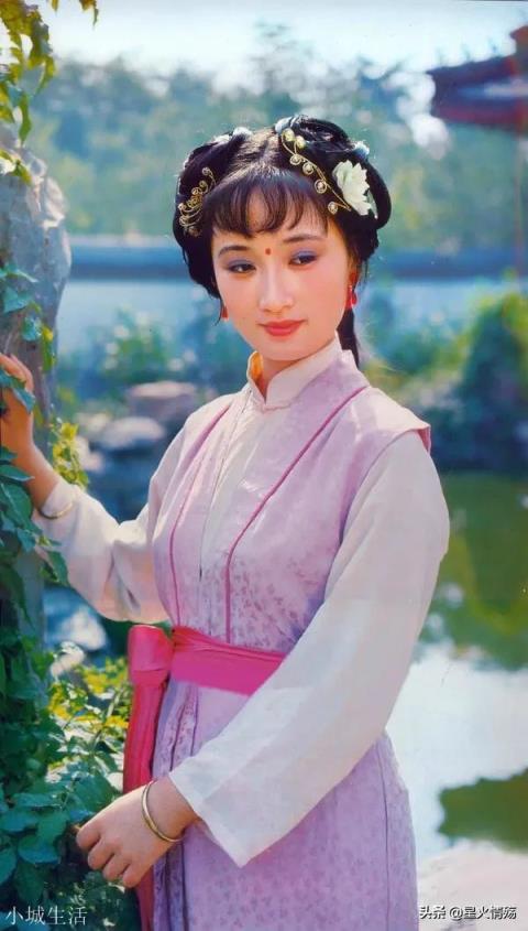 为什么《红楼梦》中开头要写甄士隐女儿被拐的事？