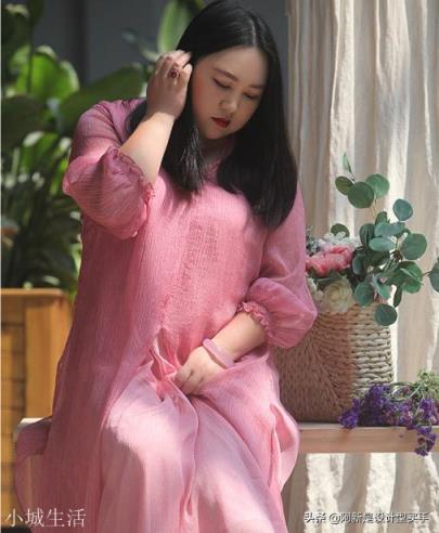 有没有适合胖女孩穿的春装夏装，有时尚感一些的店铺？