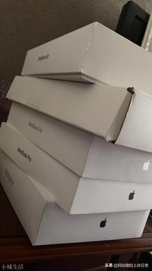 做后端开发想买个MacBookPro，请问8g+256g的够用吗？