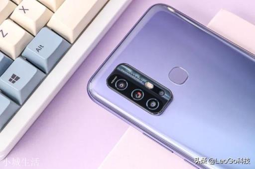 2000元可以买到什么性价比高的手机？