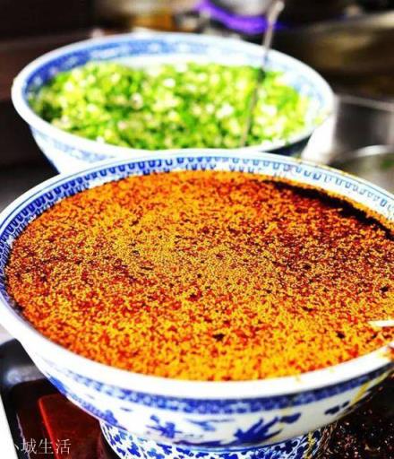 大西北地区有哪些著名的特色美食？