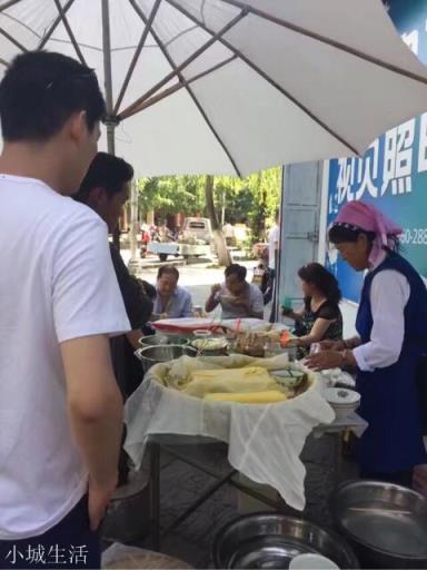 云南的特色小吃有哪些？
