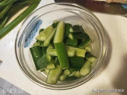 我是吃货一枚有没有好吃的食谱大家分享一下？
