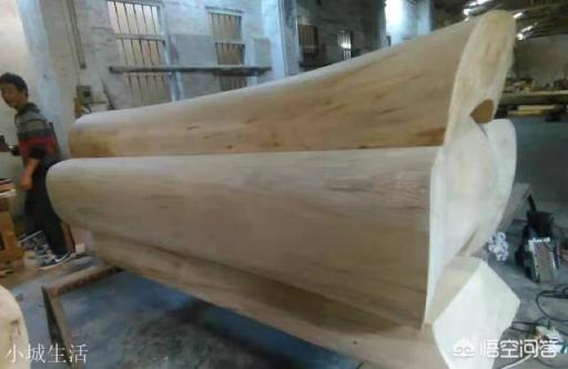 古人为什么人死后放在棺材里，棺材盖为什么要钉铁钉？