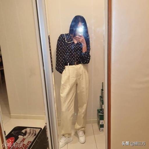女生穿黑衬衣好看吗?