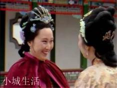 《红楼梦》里薛姨妈为何住进林黛玉的潇湘馆而不是薛宝钗的蘅芜院？