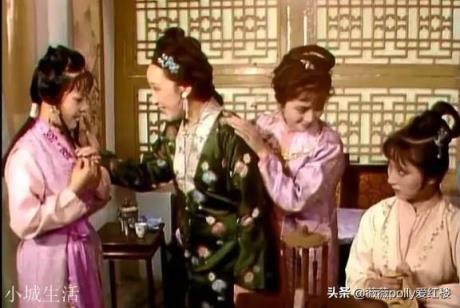 《红楼梦》里薛姨妈为何住进林黛玉的潇湘馆而不是薛宝钗的蘅芜院？