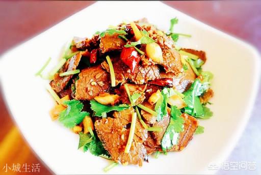 对香菜你持什么态度？你觉得哪些美食搭配香菜味道最佳？