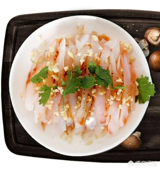 对香菜你持什么态度？你觉得哪些美食搭配香菜味道最佳？