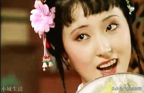 《红楼梦》里贾府是怎样为黛玉过生日的？