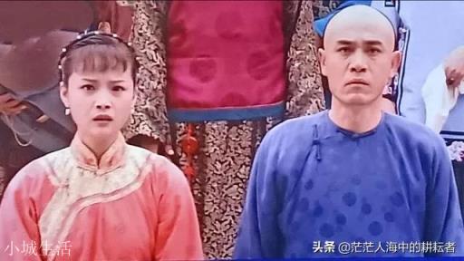 《大宅门》中黄春已经怀了白家的骨肉，为什么二奶奶还要把他们赶出白家？