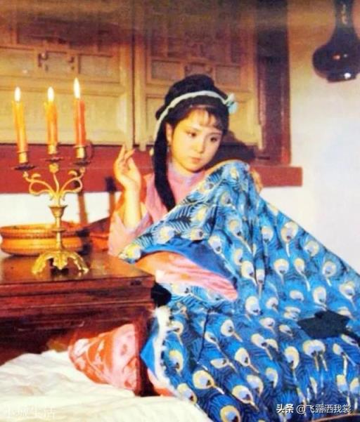 《红楼梦》中,晴雯想给贾宝玉当老婆吗?