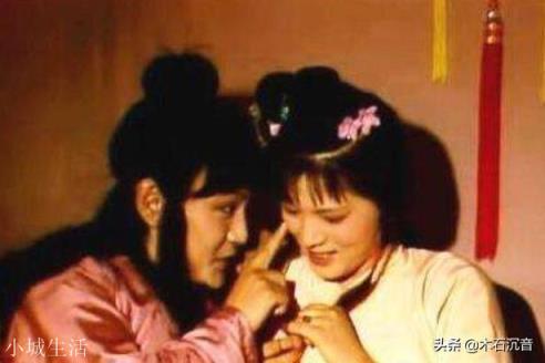 宝玉大婚后,袭人为何被撵?