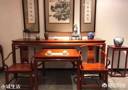 给家具是贴膜好还是配玻璃好？