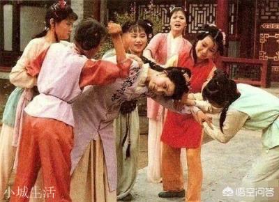 《红楼梦》里的赵姨娘，大家都那么讨厌她，为什么贾母还同意她儿子娶她呢？