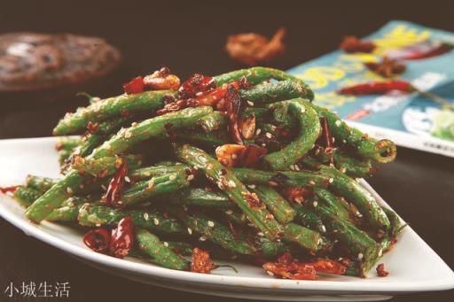 干煸四季豆怎么做,四季豆用先焯水吗?