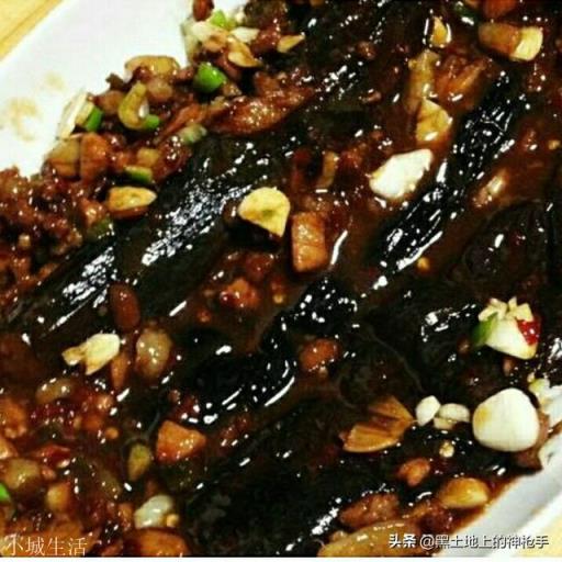 如果基本都是在家里做饭,你们每月生活大概要花多少钱?