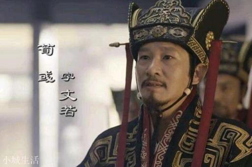 曹操称魏王，送荀彧一个空食盒是什么意思？