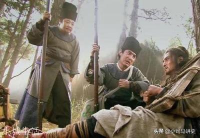 《水浒传》中有几个人能打过豹子头林冲?