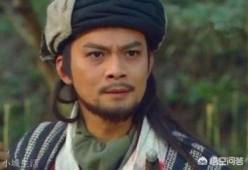 慕容复一心想复国,为什么不招兵买马,反而在江湖上晃悠?