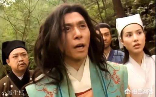 慕容复一心想复国,为什么不招兵买马,反而在江湖上晃悠?