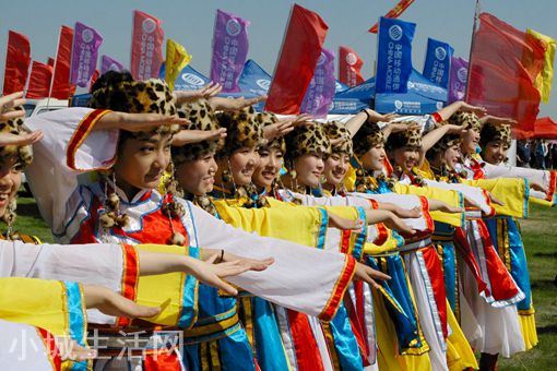 达斡尔族礼仪文化是怎样的 学习达斡尔族礼仪文化