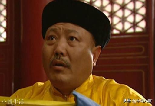 《雍正王朝》中，图里琛被隆科多坑惨后是如何反制裁隆科多的？