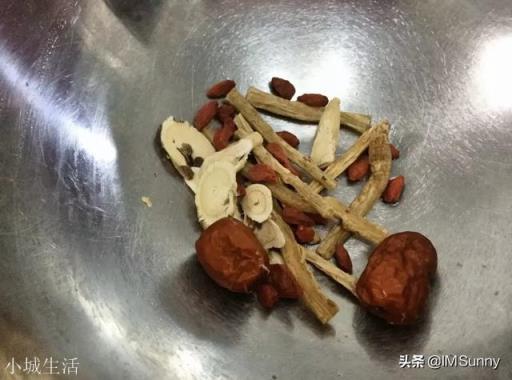 海南椰子雞怎么做雞肉嫩？