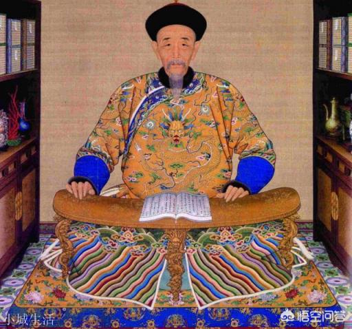 康熙为何要把帮助自己“除鳌拜平三藩”的功臣活活饿死？