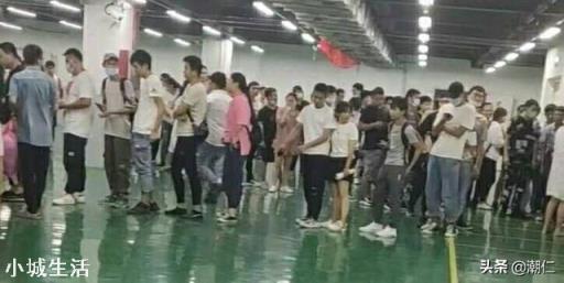 昆山电子厂扔工牌事件导致大量员工辞职,以后还会有人去应聘吗?