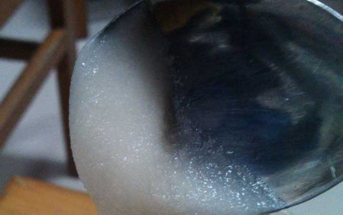 蜂蜜排毒原理及正确喝法