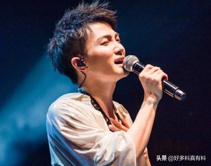 牛仔很忙周深 周深为什么是女声
