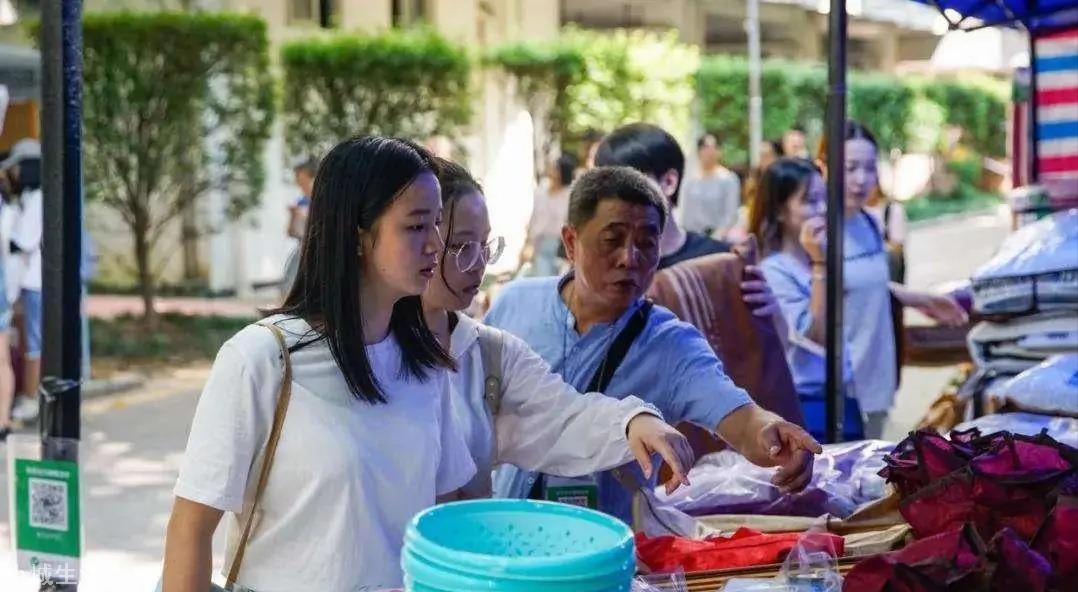 不无脑买！开学季来了，根据需求良心推荐几款性价比高的手机给你
